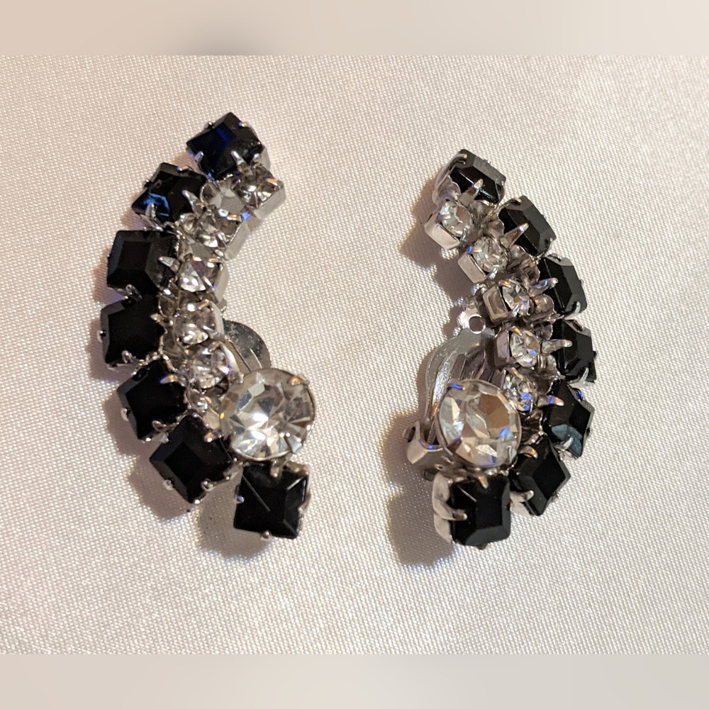 Elegant Black and Silver Crystal Earrings
